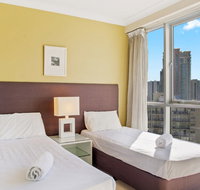 Holiday Holiday Chevron Renaissance - Accommodation Mermaid Beach