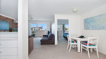 Lennoxville - Accommodation Mermaid Beach 3