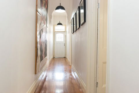 HUNTER In The Heart Of Collingwood Fitzroy - Accommodation Mermaid Beach 1