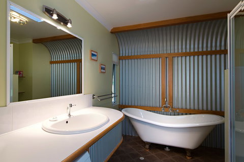 Wildwood Valley - Accommodation Mermaid Beach 3