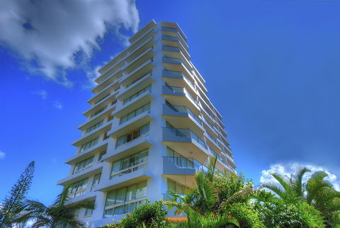 Solnamara Beachfront Apartments - Accommodation Mermaid Beach 2