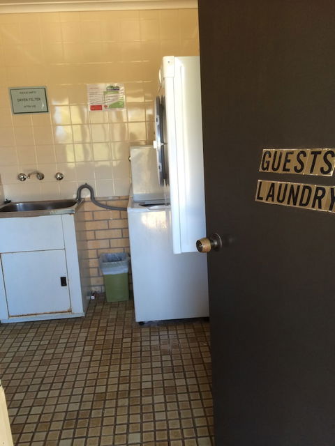 Tumut Valley Motel - Accommodation Mermaid Beach 4