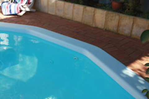 Astoria Retreat B&B - Accommodation Mermaid Beach 7