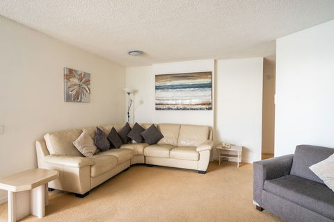 Horizons Holiday Apartments - Accommodation Mermaid Beach 3