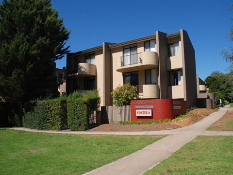 Manuka Park Apartments - Accommodation Mermaid Beach 0