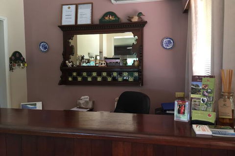 The Noble Grape Guesthouse - Accommodation Mermaid Beach 1