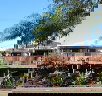 Five 3 Five - The Beachside Barracks - Accommodation Mermaid Beach