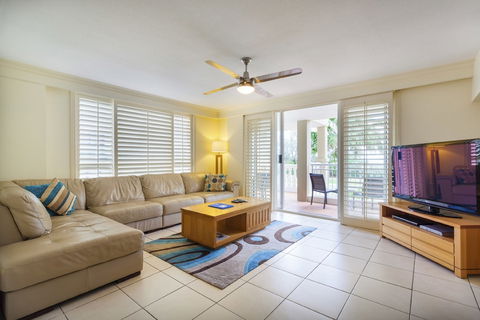 La Grande Apartments Broadbeach - Accommodation Mermaid Beach 3