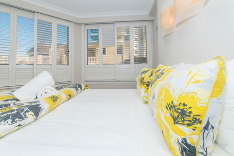 La Grande Apartments Broadbeach - Accommodation Mermaid Beach 5