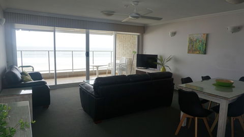 Pacific Surf - Accommodation Mermaid Beach 6