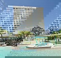 Burleigh Beach Tower - Accommodation Mermaid Beach
