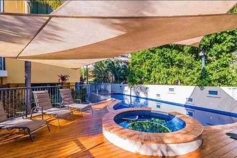 The Cove Yamba - Accommodation Mermaid Beach 7