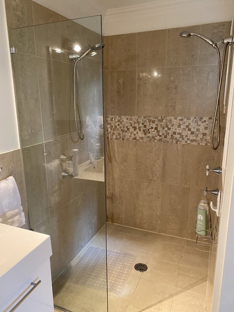 Anchors B&B - Accommodation Mermaid Beach 6