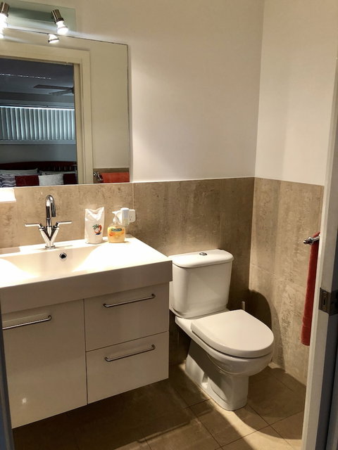 Anchors B&B - Accommodation Mermaid Beach 3