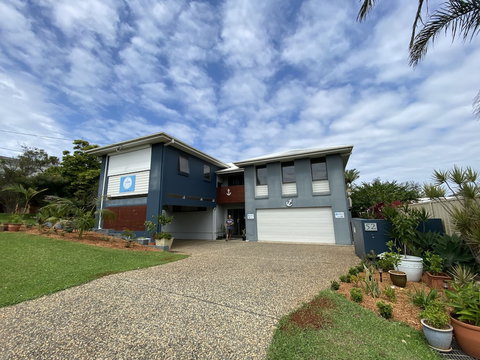 Anchors B&B - Accommodation Mermaid Beach 1