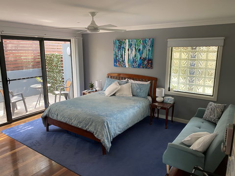 Anchors B&B - Accommodation Mermaid Beach 4