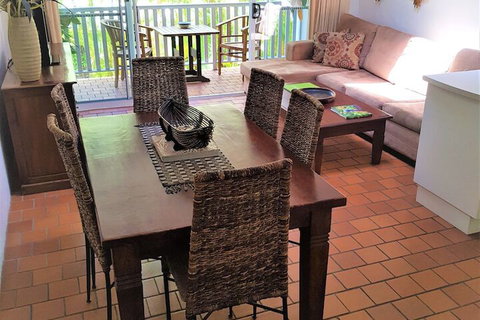 Coral Sea Villas - Accommodation Mermaid Beach 2