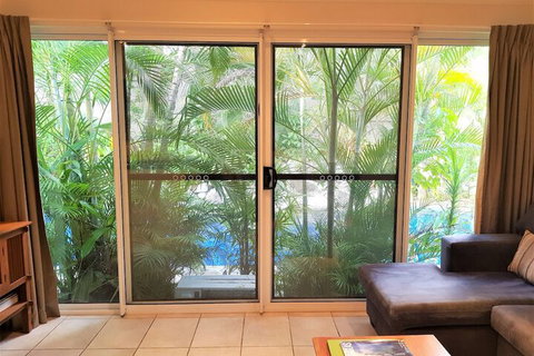 Coral Sea Villas - Accommodation Mermaid Beach 7