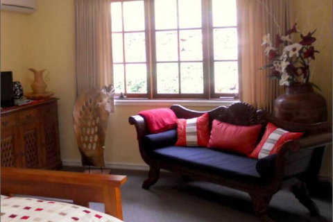 Bickley Valley Retreat - Accommodation Mermaid Beach 6