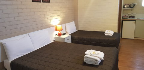 Bondi Motel - Accommodation Mermaid Beach 4