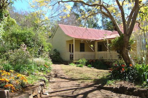 Hermitage Cottage - Accommodation Mermaid Beach 0