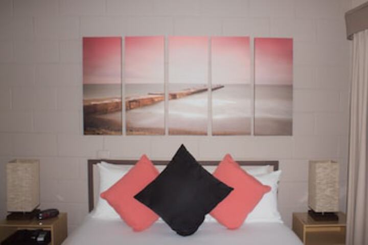 Toorooka NSW Accommodation Mermaid Beach