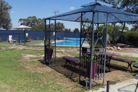 Glenndale Park Motel - Accommodation Mermaid Beach 2