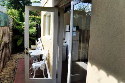 Belton Apartments - Accommodation Mermaid Beach 3