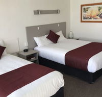 Cobb Inlander Motel - Accommodation Mermaid Beach