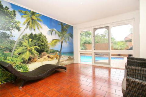 Frankston B & B - Accommodation Mermaid Beach 6