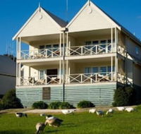 Lakeside Suites 1 - Accommodation Mermaid Beach