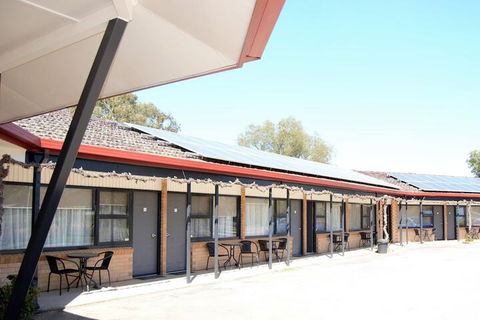 Civic Motor Inn - Accommodation Mermaid Beach 2