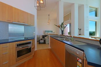 Pacific Royale Penthouse 311 - Accommodation Mermaid Beach 6