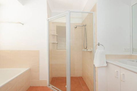 Seachange - Accommodation Mermaid Beach 5