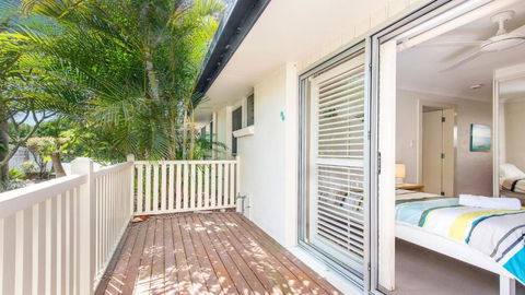 Barefoot In Lennox WiFi Foxtel Pool - Accommodation Mermaid Beach 3
