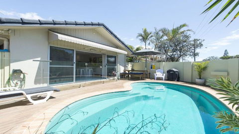 Barefoot In Lennox WiFi Foxtel Pool - Accommodation Mermaid Beach 5