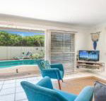 Barefoot in Lennox WiFi Foxtel Pool - Accommodation Mermaid Beach