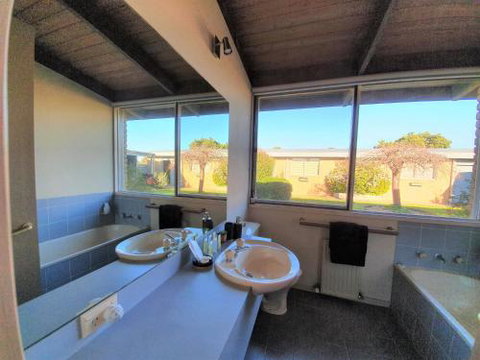 GRACEDALE HILLS HOMESTEAD - Accommodation Mermaid Beach 3