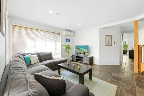 Breakers At Mudjimba Beach - Accommodation Mermaid Beach 1