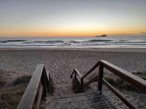 Breakers At Mudjimba Beach - Accommodation Mermaid Beach 4