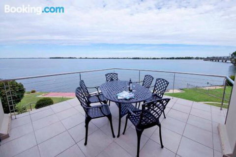 Brookwater Waterfront On Lake Mulwala - Accommodation Mermaid Beach 2