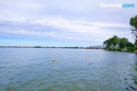 Brookwater Waterfront On Lake Mulwala - Accommodation Mermaid Beach 4