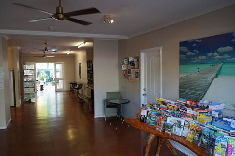 Paradise Travellers Rest - Accommodation Mermaid Beach 5