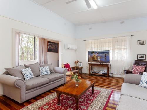 Shoal Bay NSW Accommodation Mermaid Beach