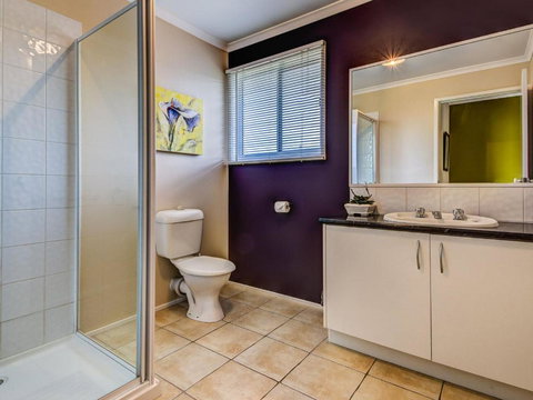 Art House - Accommodation Mermaid Beach 4