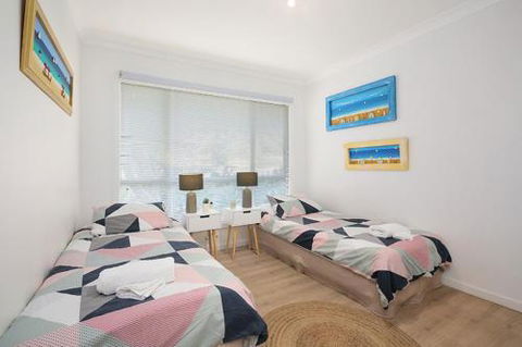 Seabreeze Retreat - Accommodation Mermaid Beach 5