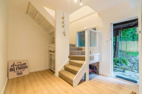 Seabreeze Retreat - Accommodation Mermaid Beach 2