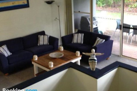 Waterscape 4pm Check Out Sundays - Accommodation Mermaid Beach 6