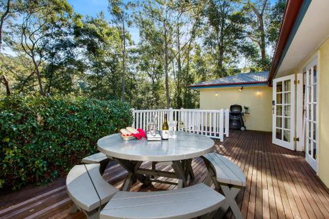 Hilldo Lovely Mountainside Accommodation - Accommodation Mermaid Beach 2
