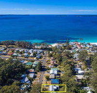 Elaine at Hyams 4pm Check Out Sundays - Accommodation Mermaid Beach